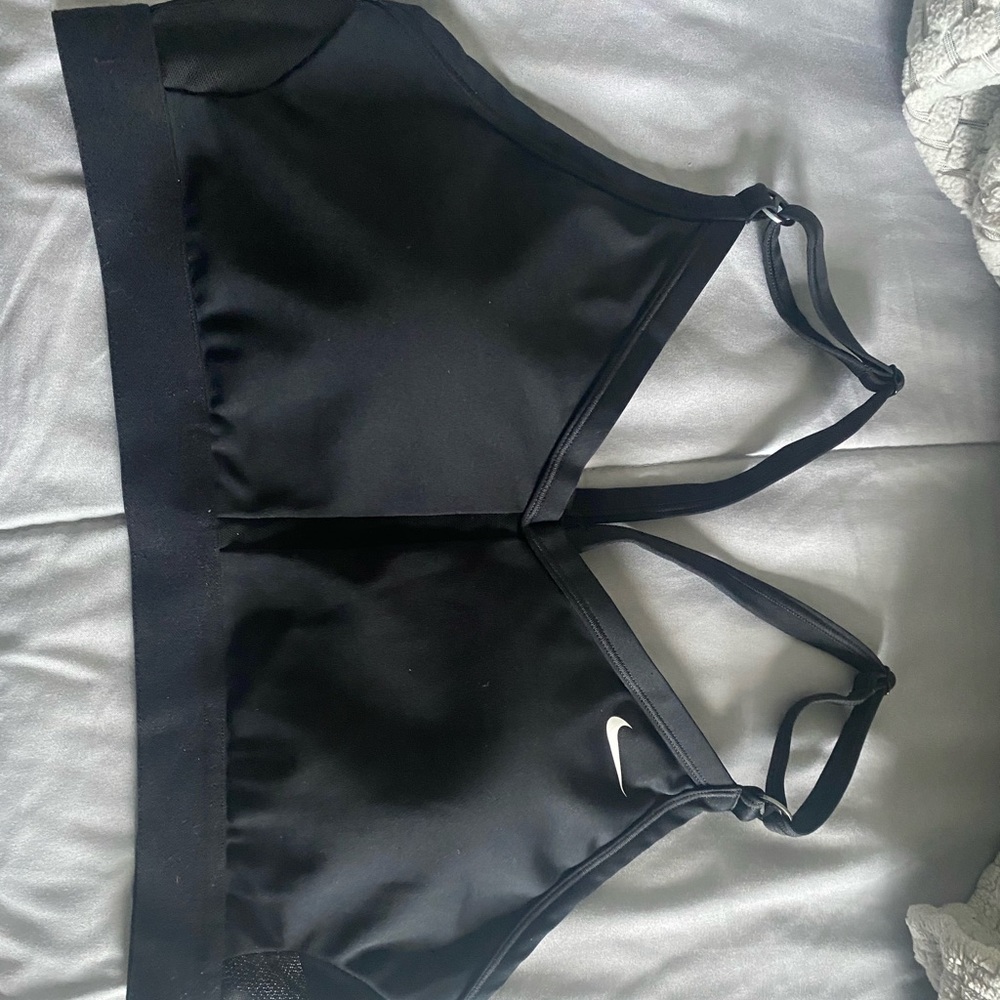 Large black Nike bra